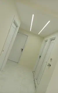نقاشی ساختمان و مبل شویی