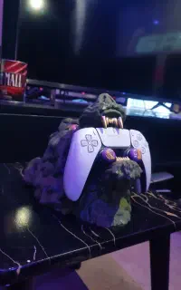 استند دسته PS4 و ps5 رو میزی و رو دیواری