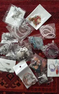 اکسسوری شانسی کیتی پاپیون ستاره چارم