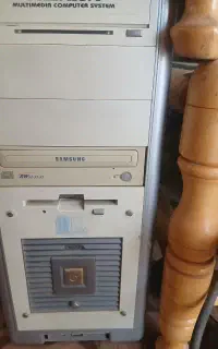 کیس  سامسونگ قدیمی
