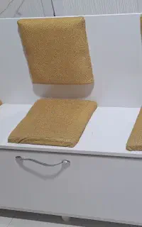 بوفه کتابخانه و صندلی نشیمن