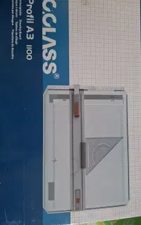 اشل و شابلون  وتخته رسم و خط کش تی