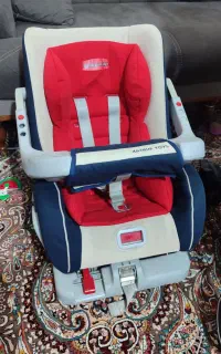 صندلی ماشین کودک