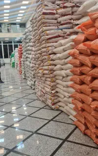 ۲ نفر برای پخش مواد غذایی