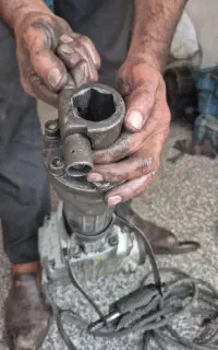 اجاره دستگاه هستی تخریب بزرگ و کوچیک
