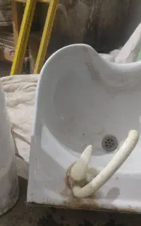 روشویی بزرگ،سرشور