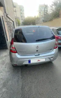 رنو ساندرو دنده ای مدل ۹۵