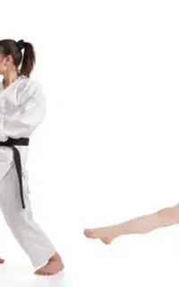 آموزش ژیمناستیک و کاراته