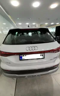 آئودی Q5 تیپ ۳ مدل ۲۰۲۴ صفر