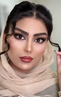 تخفیف ویژه میکاپ و شنیون فقط و فقط ۱۸۰۰