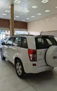 سوزوکی ویتارا  ۲۴۰۰ اتومات کلاس ۸