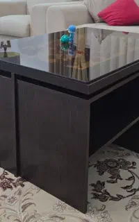میز جلومبلی همراه ۴ عدد میز پذیرایی