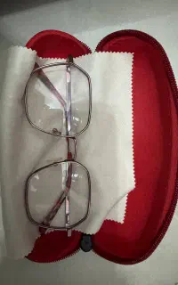 فریم عینک