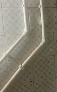 تأسیسات آب و فاضلاب و کاشی کاری