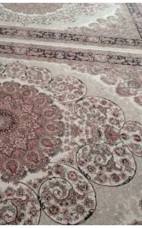 دو عدد فرش 700 شانه اصل 2/5*3/5 و گلیم
