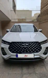 تیگو ۷ پرو 1402 - کم کار و بی رنگ