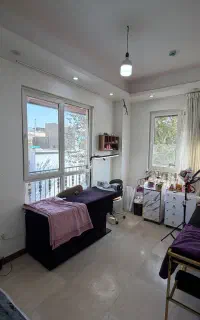 اجاره تمام لاین زیبایی داخل اتاق سالن زیبایی
