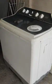 لباسشویی اسنوا 9کیلویی سالم