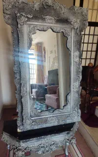 سلام دوستان آینه فروشی
