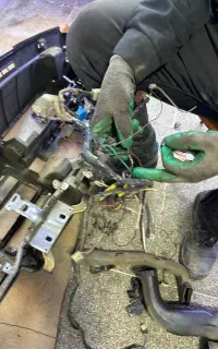 خدمات برق خودرو باطری سازی