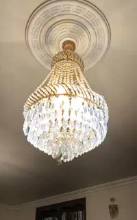 یک جفت لوستر سقفی