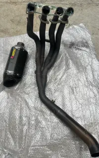 اگزوز موتور سنگین اکروپاویچ