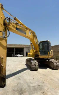 بیل مکانیکی کوماتسو ۲۰۰۹ - ۲۰۰ خط ۷