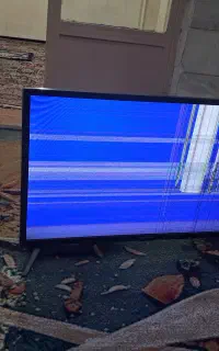 تلیویزیون ۳۲ دوو
