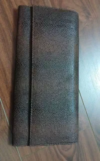 کیف وارداتی رنگ چرمی قهویی پوست ماری