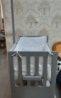 فروش تخت نوزاد البته تور هم داره