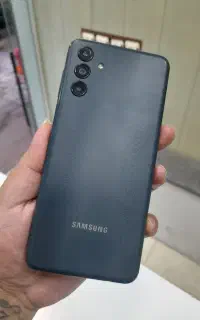 سامسونگ a04s تمیز