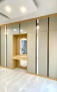 کمد دیوارو کابینت و دکور فروشگاهی مجلل