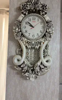 ساعت دیواری سلطنتی با طرح گل و منبت
