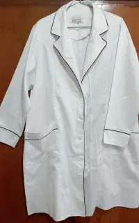 روپوش پزشکی سایز بزرگ