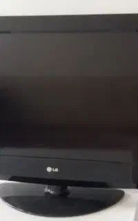 تلویزیون ال جی 32 LCD