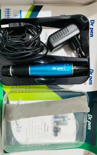 دستگاه میکرونیدلینگ برند Dr pen