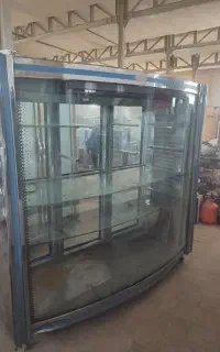 یخچال ویترینی فریزر ایستاده1یخچال فروشگاه پشت بسته