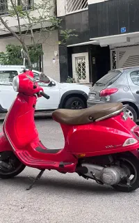موتور سیکلت وسپا ۱۵۰ وی ایکس ال