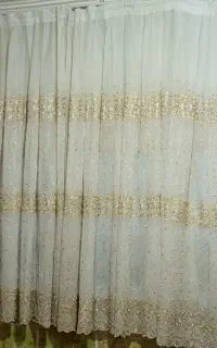 پرده نونو تمیز ب فروش میرسد چارپونصد