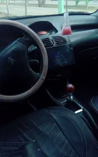 پژو ۲۰۶ مدل ۸۴ خانگی