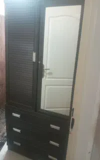 کمد جای لباس