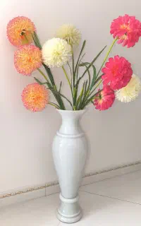 گلدان و گل مصنوعی درحدنو و سالم