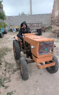 تراکتور باغی