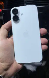آیفون 17نرمال