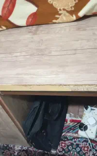 میز کامپیوتر در حد نو