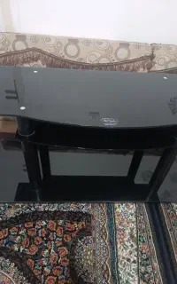 میز تلویزیون شیشه ای درحدنو بدون شکستگی