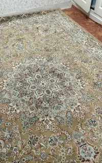 فرش ۴ متری