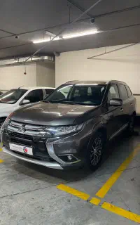 میتسوبیشی اوتلندر تیپ ۵ مدل ۲۰۱۷ بیرنگ