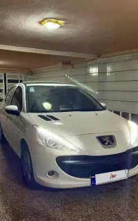 ۲۰۷پانا مدل۱۴۰۲ بسیار تمیز