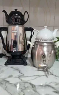 قوری وکتری..کتری برقی همراه با قوری مشکی